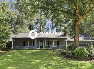795 Cedar Lake Dr SE, Conyers, GA 30094