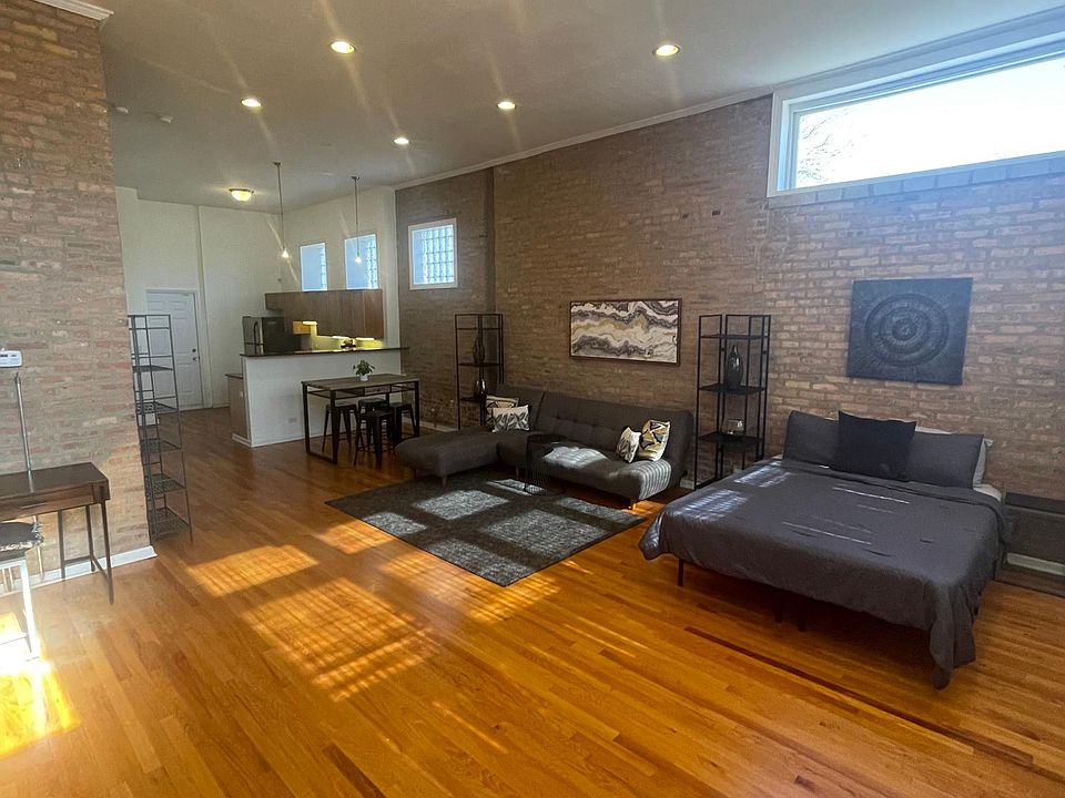 1st image of 966 E 62nd St #1