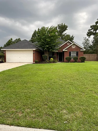 214 Longleaf Cir Photo 1