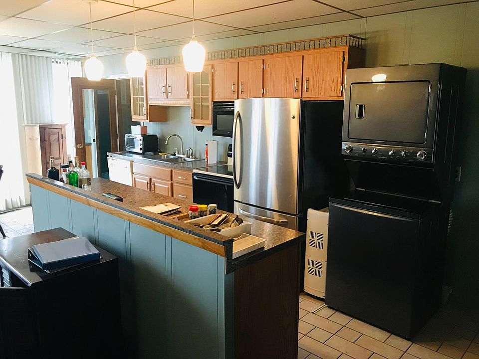 1st image of 135 Dean St Floor 2