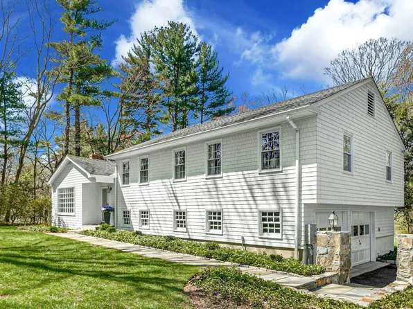 55 Parish Road, New Canaan, CT 06840
