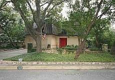 1st image of 131 Argyle Ave