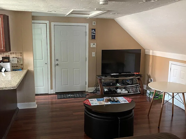 50 Harrison Ave #3 — Photo 6