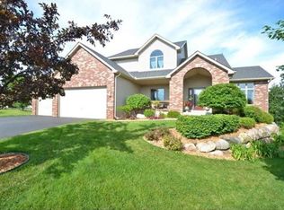 4910 Ladyslipper Ave N, Brooklyn Park, MN 55443