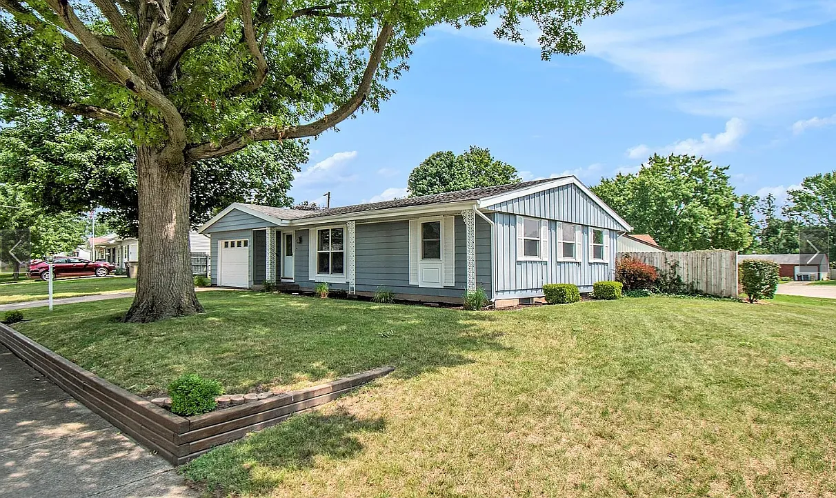 3 bed, 2101 sqft, $2,200 — Photo 3