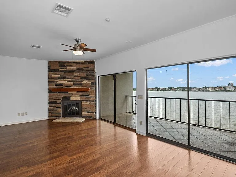 401 Lakeside Ln #311 — Photo 7
