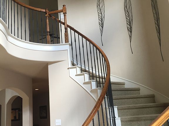 4th image of 1108 Arbor Park Dr