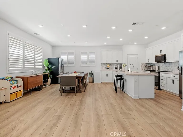 14135 Jonas Ct — Photo 15