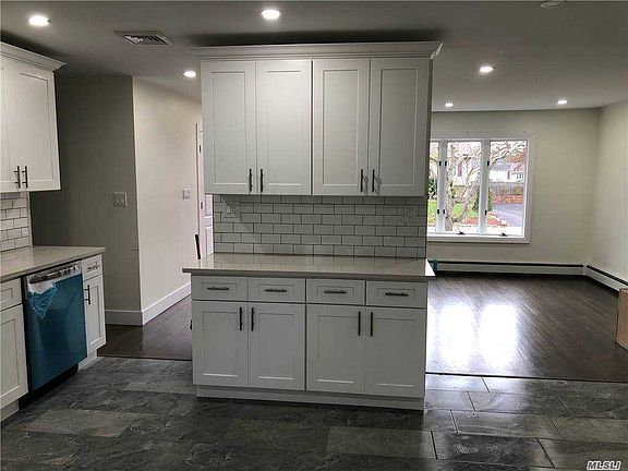 4th image of 106 Greenhaven Dr