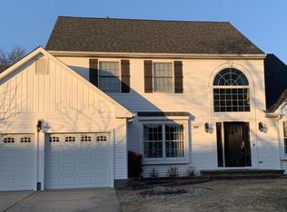 38 Country Squire Ln, Marlton, NJ 08053