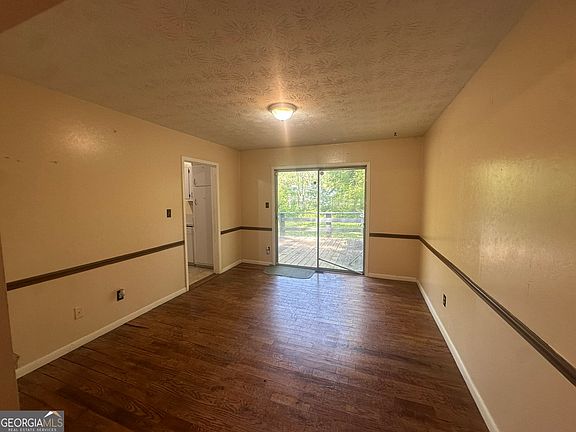 4th image of 6859 Mystic Ln