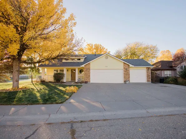1765 Knight Ct, Mountain Home, ID 83647