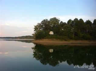 2570 Jim Henry Rd, Dandridge, TN 37725