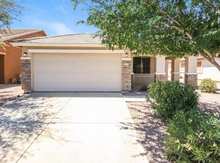 2635 W Half Moon Cir, San Tan Valley, AZ 85142