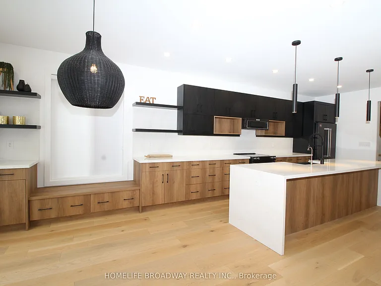 32 McKean Dr — Photo 8