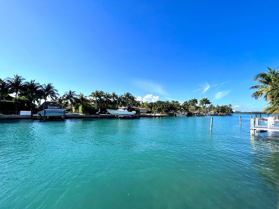 1st image of 10000 W Bay Harbor Dr APT 221