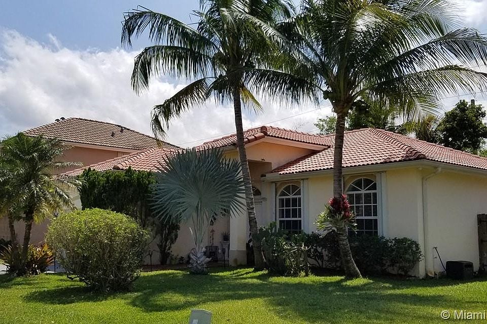 2nd image of 2570 Dunwoodie Pl