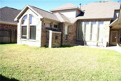 2nd image of 16027 Graftondale Ct