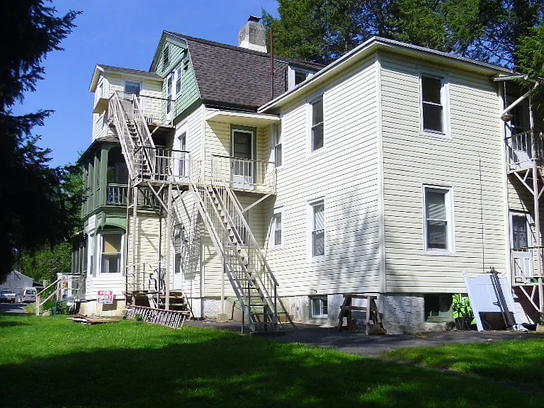 132 Linden Ave #5 — Photo 3