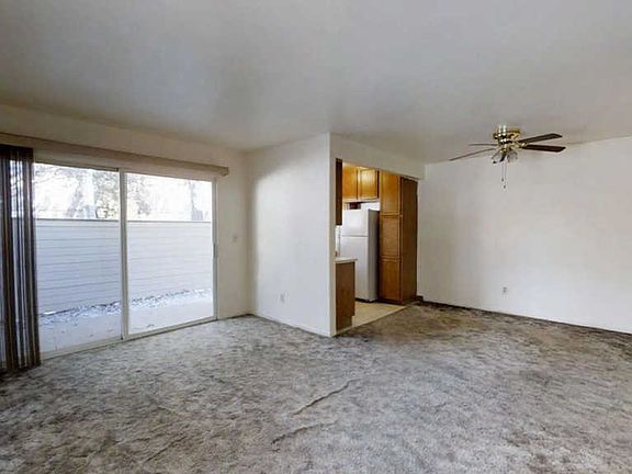5th image of 2651 Sycamore Glen Dr