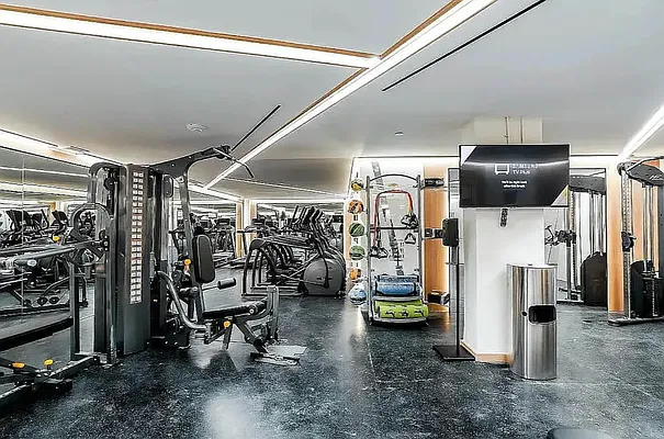 Rented by Highline Residential | media 17