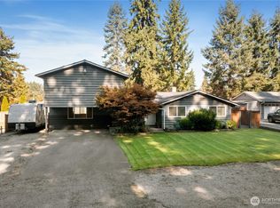 4717 80th St E, Tacoma, WA