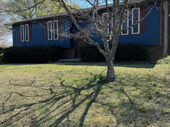 601 Catalpa St, Seymour, TN 37865