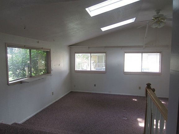 5th image of 11702 Ainsworth Ave S
