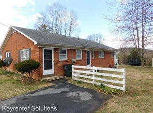 50 Lee St UNIT 2, Verona, VA 24482