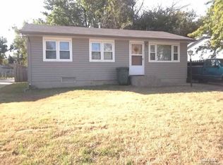 607 Maple Ave, Salina, KS 67401