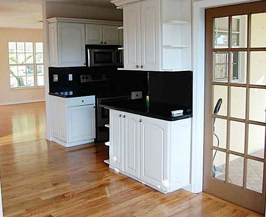 5th image of 730 NE 47th St