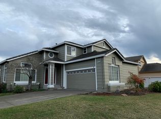1835 Downing St, Petaluma, CA 94954