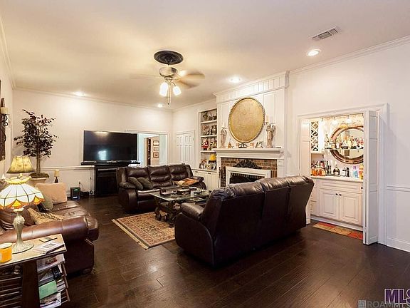 3rd image of 12931 Deerpath Way