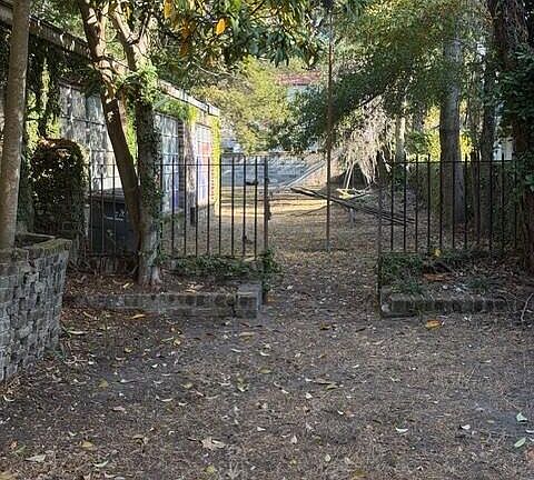 3rd image of 34 Pitt St