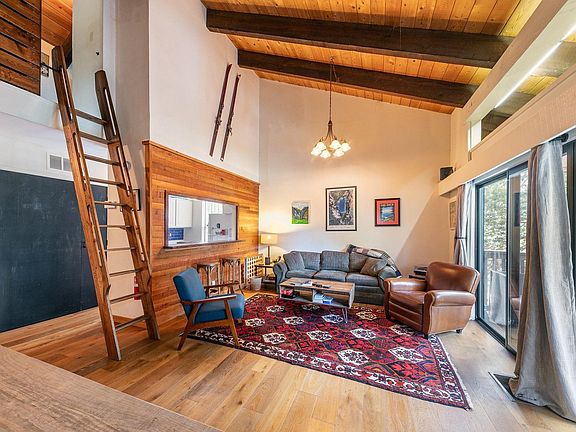 3rd image of 2755 N Lake Blvd #5