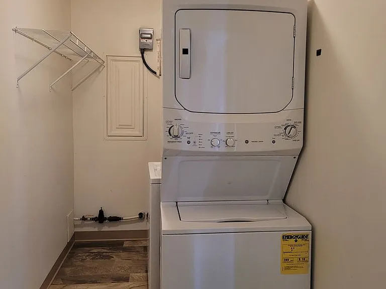 1419 Doron Dr #2A — Photo 11