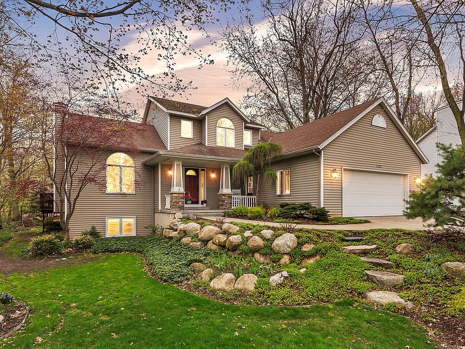 1st image of 7529 Hidden Forest Dr