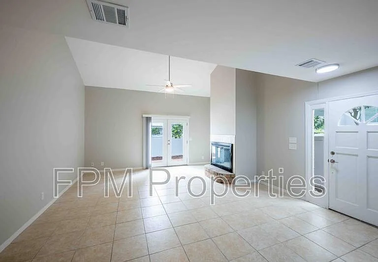 176 E Coast Dr — Photo 14