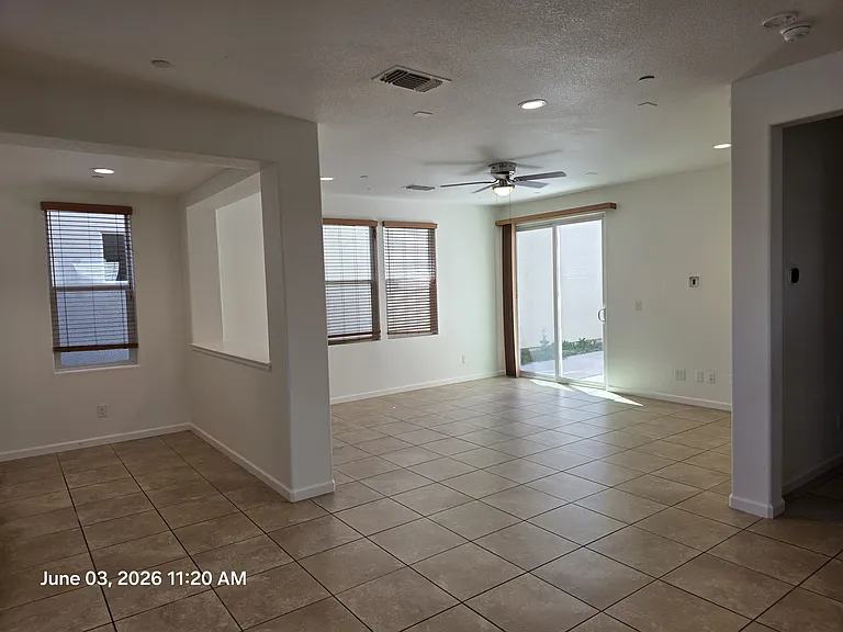 1816 Golden Willow Ave — Photo 21