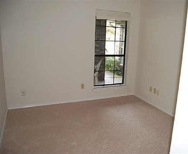 3rd image of 1514 Evergreen Dr