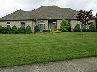 1 Golden Eagle Ct, Piqua, OH 45356
