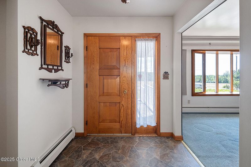 5th image of 921 Altamont Voorheesville Road