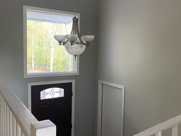 4th image of 1200 Skyline Dr