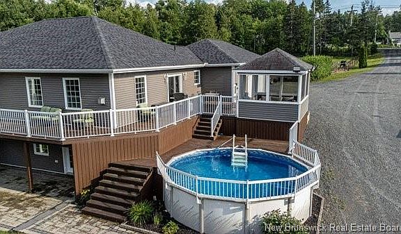 3rd image of 3367 Woodstock Rd