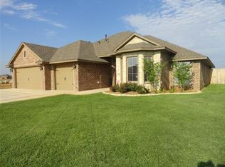 905 Isabella Ln, Altus, OK 73521