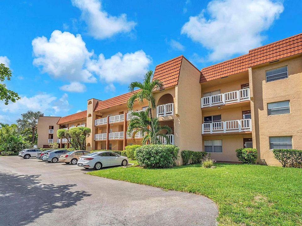 1st image of 9301 Sunrise Lakes Boulevard #207