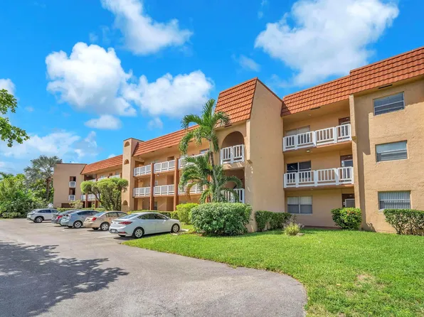 9301 Sunrise Lakes Boulevard #207, Sunrise, FL 33322