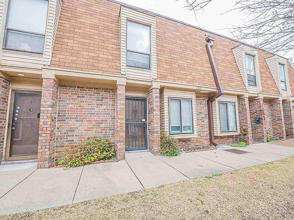 1st image of 6582 Poplar Woods Cir S APT 3