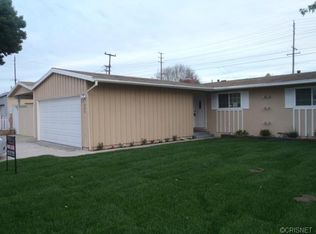 990 Dennis Ave, Simi Valley, CA 93065