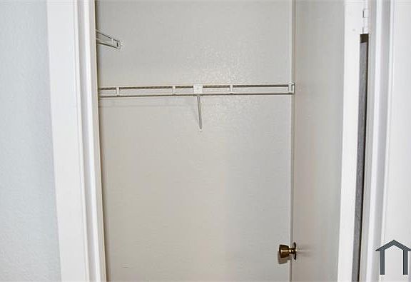 2nd image of 549 Kristin Ln